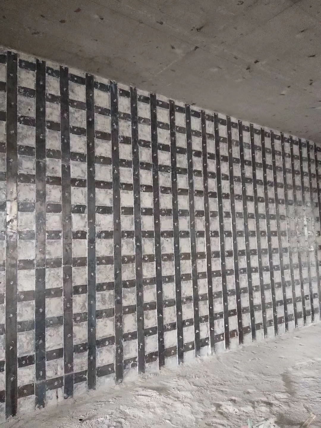 杭州墙面裂缝修补方法